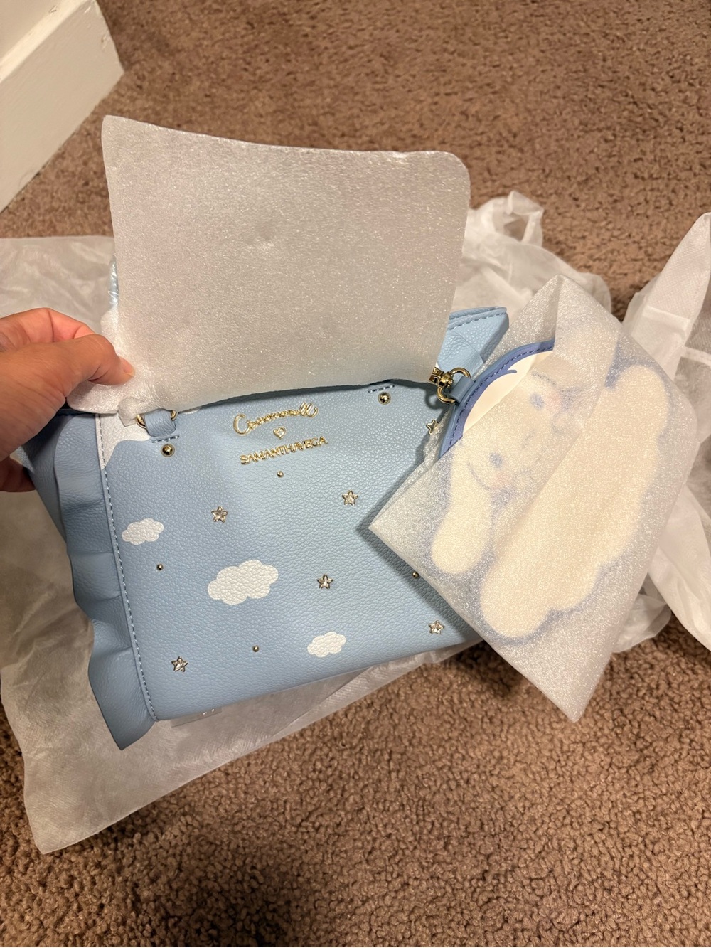 NWT Samantha Vega x Cinnamoroll Flutter Purse Small Size
